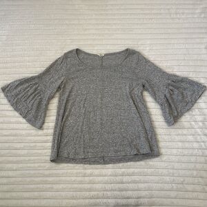 Caution to the Wind Women’s Top Small(?) Gray Bell Sleeve Fairy Peasant Boho